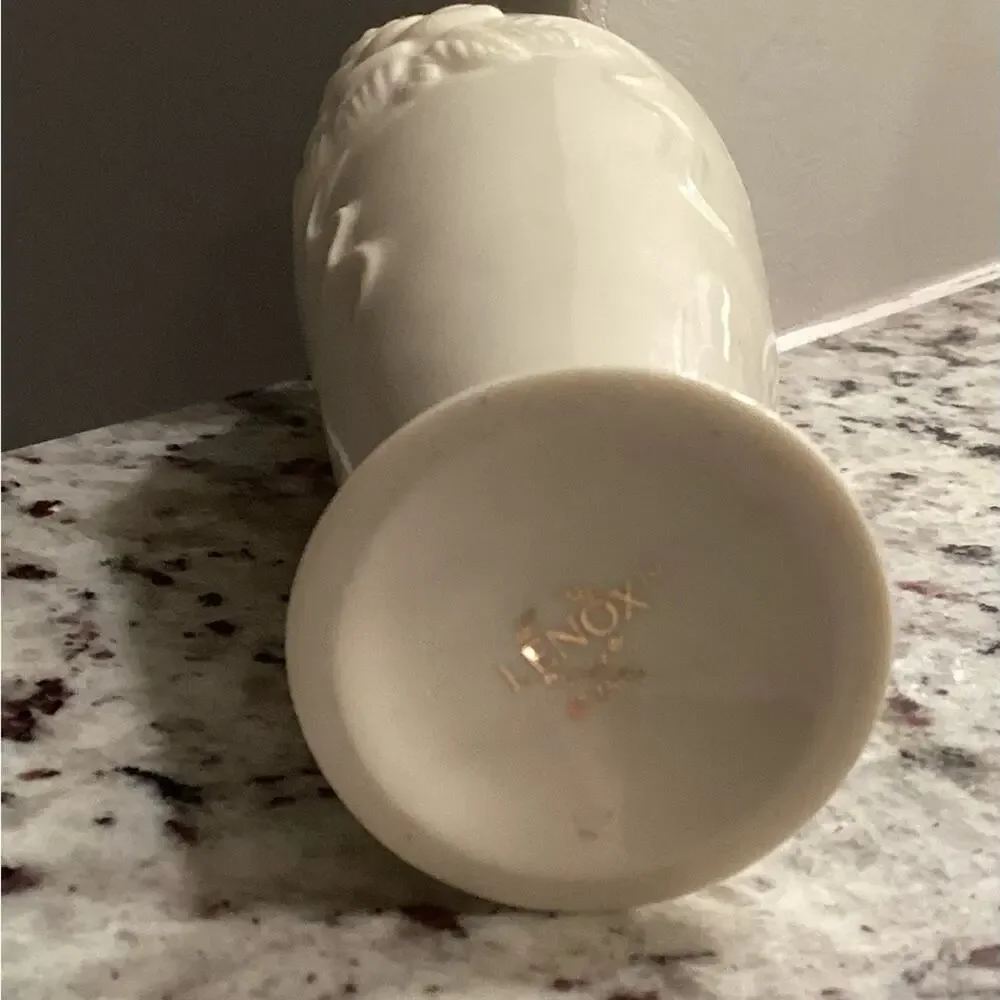 Lenox Rosebud Vase